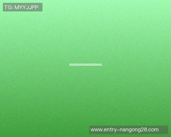 篮球明星用水桶喝水的奇趣瞬间引发球迷热议与欢笑 篮球明星用水桶喝水的奇趣瞬间引发球迷热议与欢笑